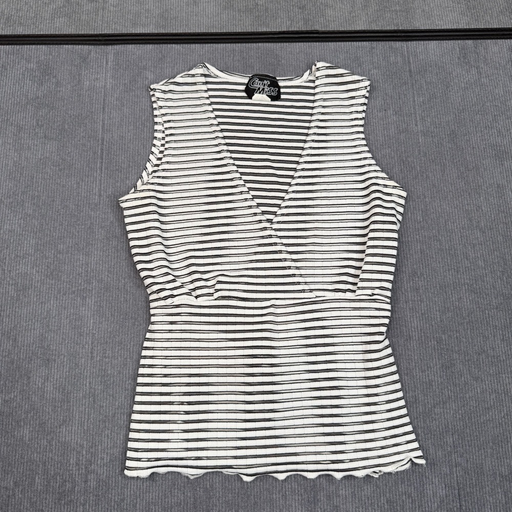 Y2k Miss Striped Sleeveless Surplice VNeck Ribbed Lettuce Edge Top Black White M